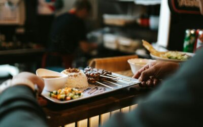 I nuovi locali ibridi: ristorante + bottega. Cosa serve davvero per partire?